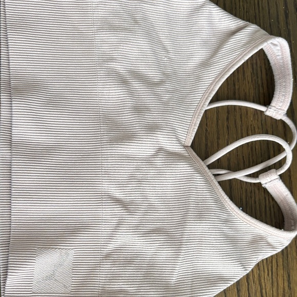 Puma Ribbed Strappy Sports Bra - Picture 3 of 3